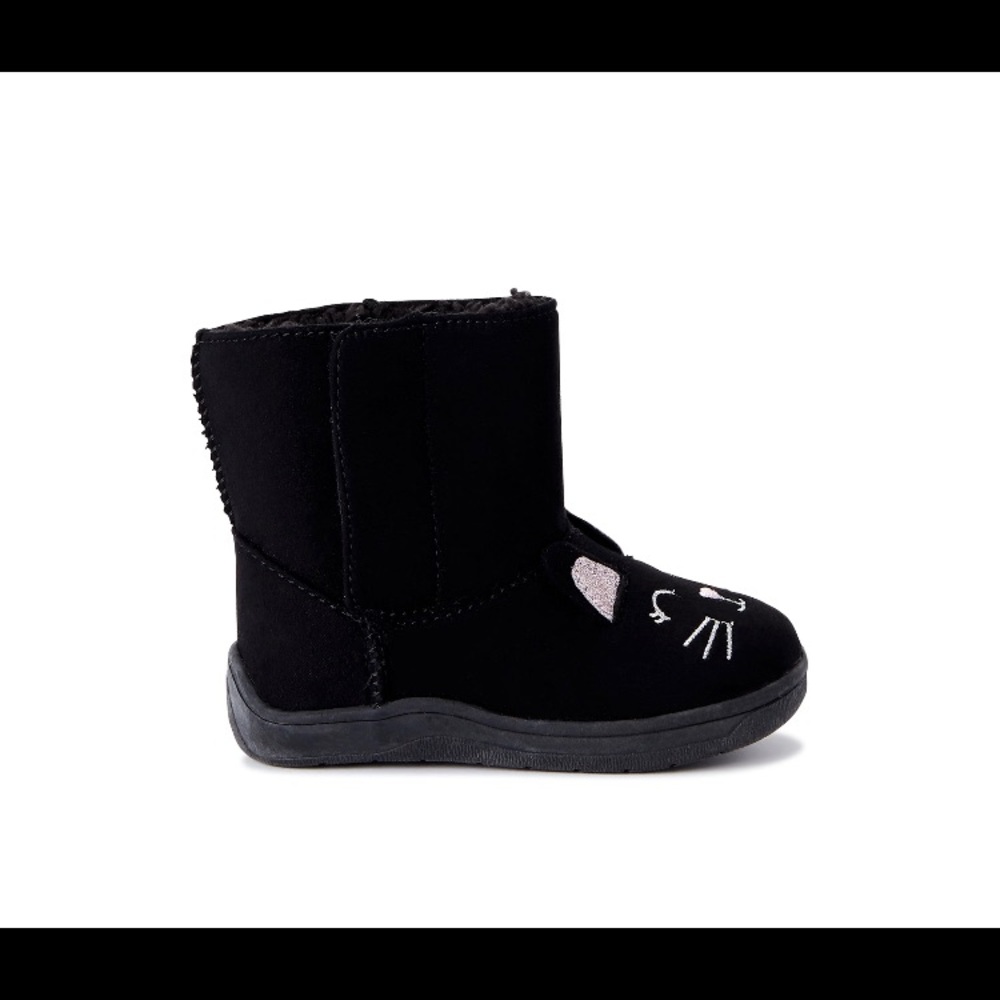 Boots - Picture 2 of 7